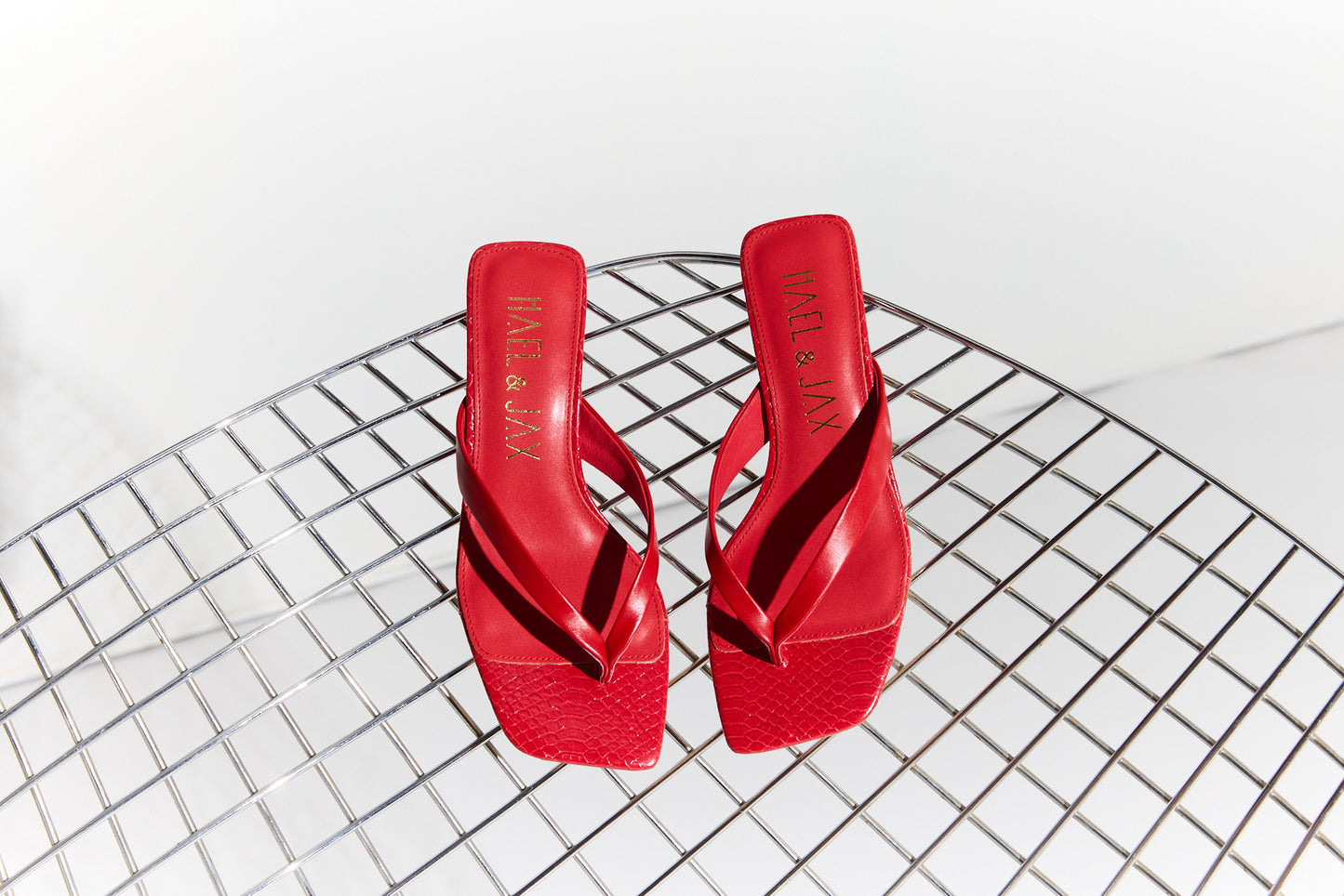 ASTUTE Red
