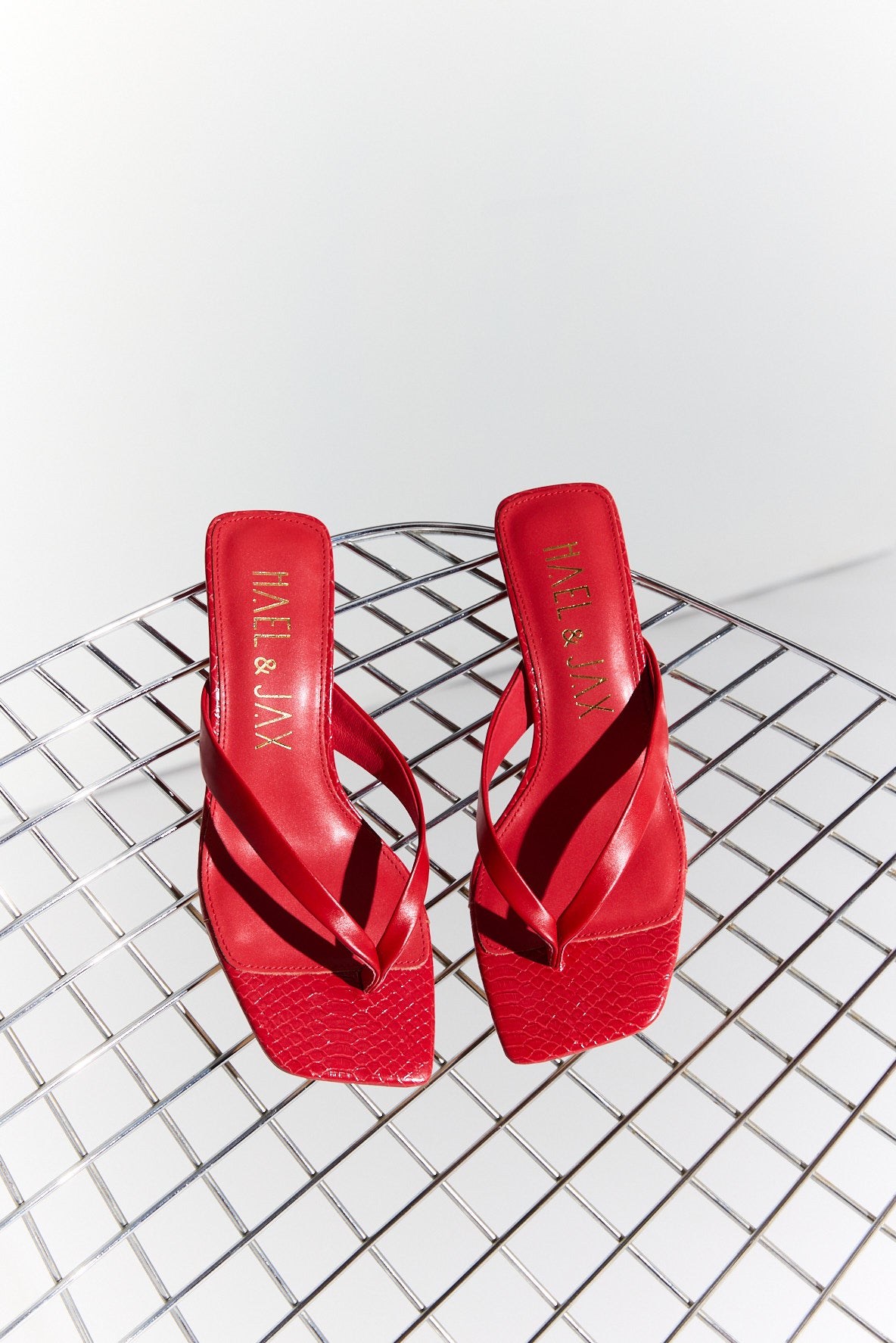 ASTUTE Red