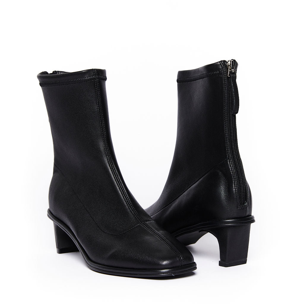 STORMS Black