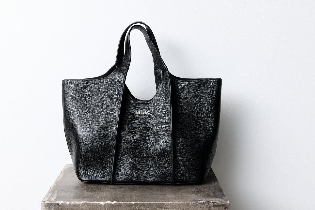 JAMES BAG Black Leather