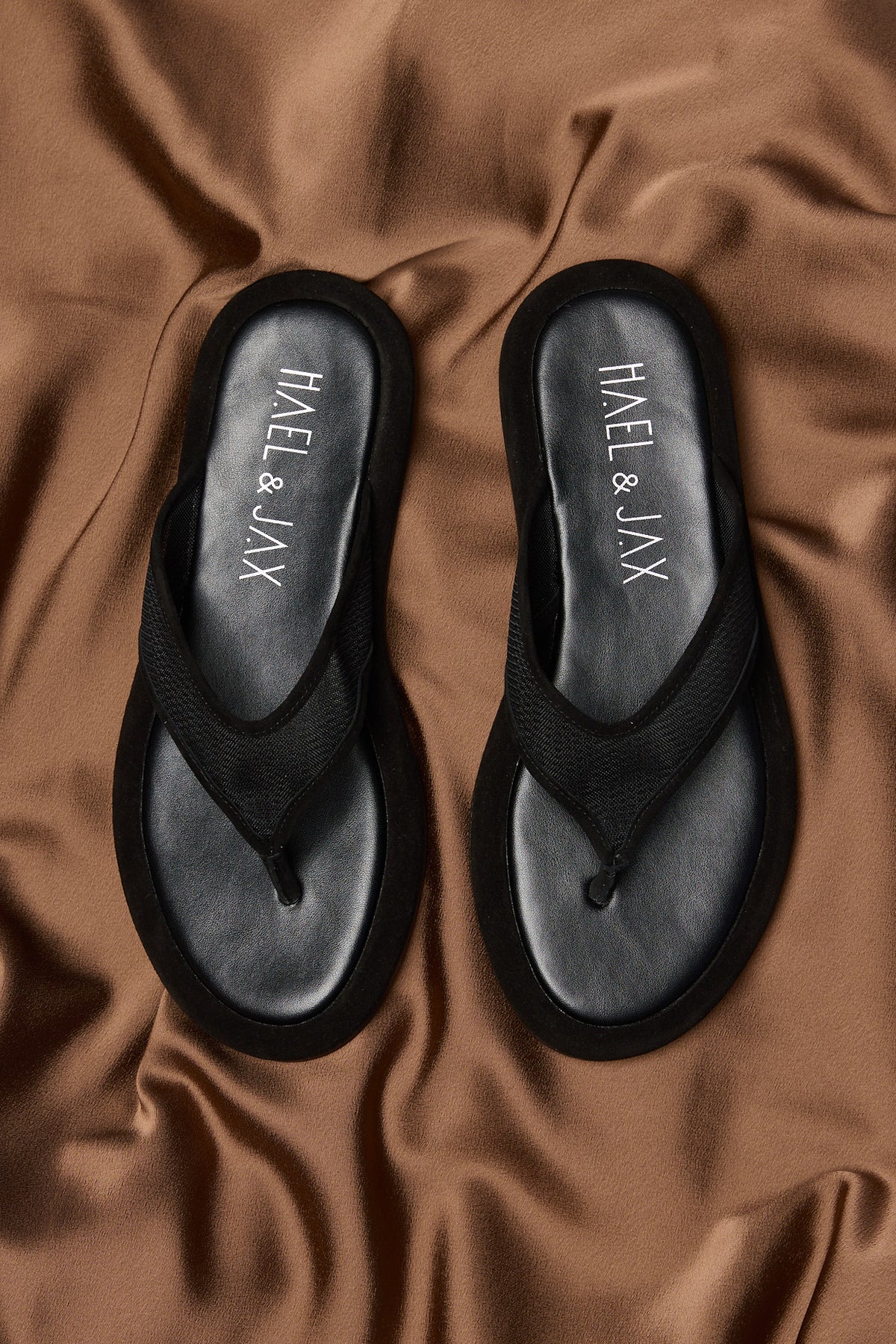 MIDNIGHT Black