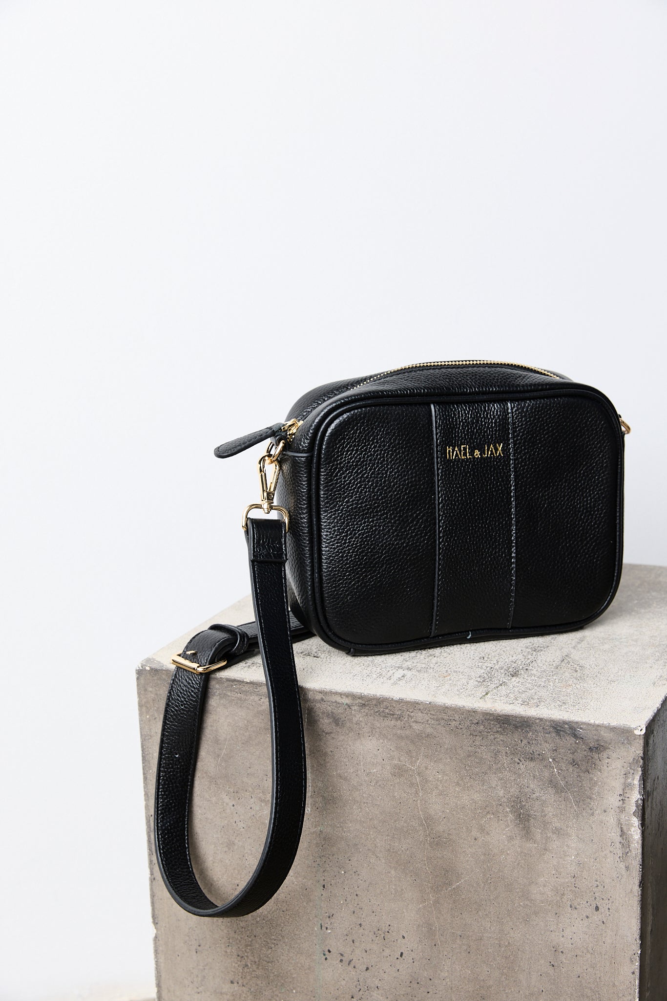 NATE BAG Black Leather