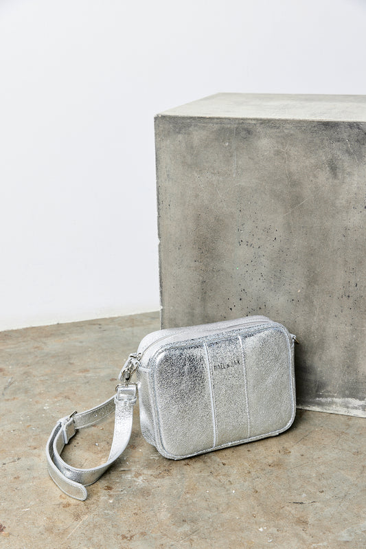 NATE BAG Silver Leather