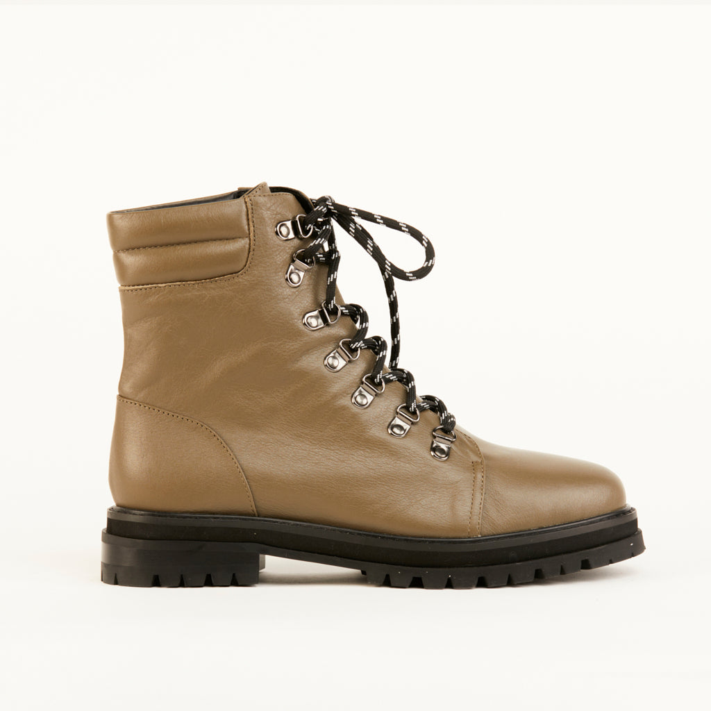 ESSENCE Khaki (Sample37)