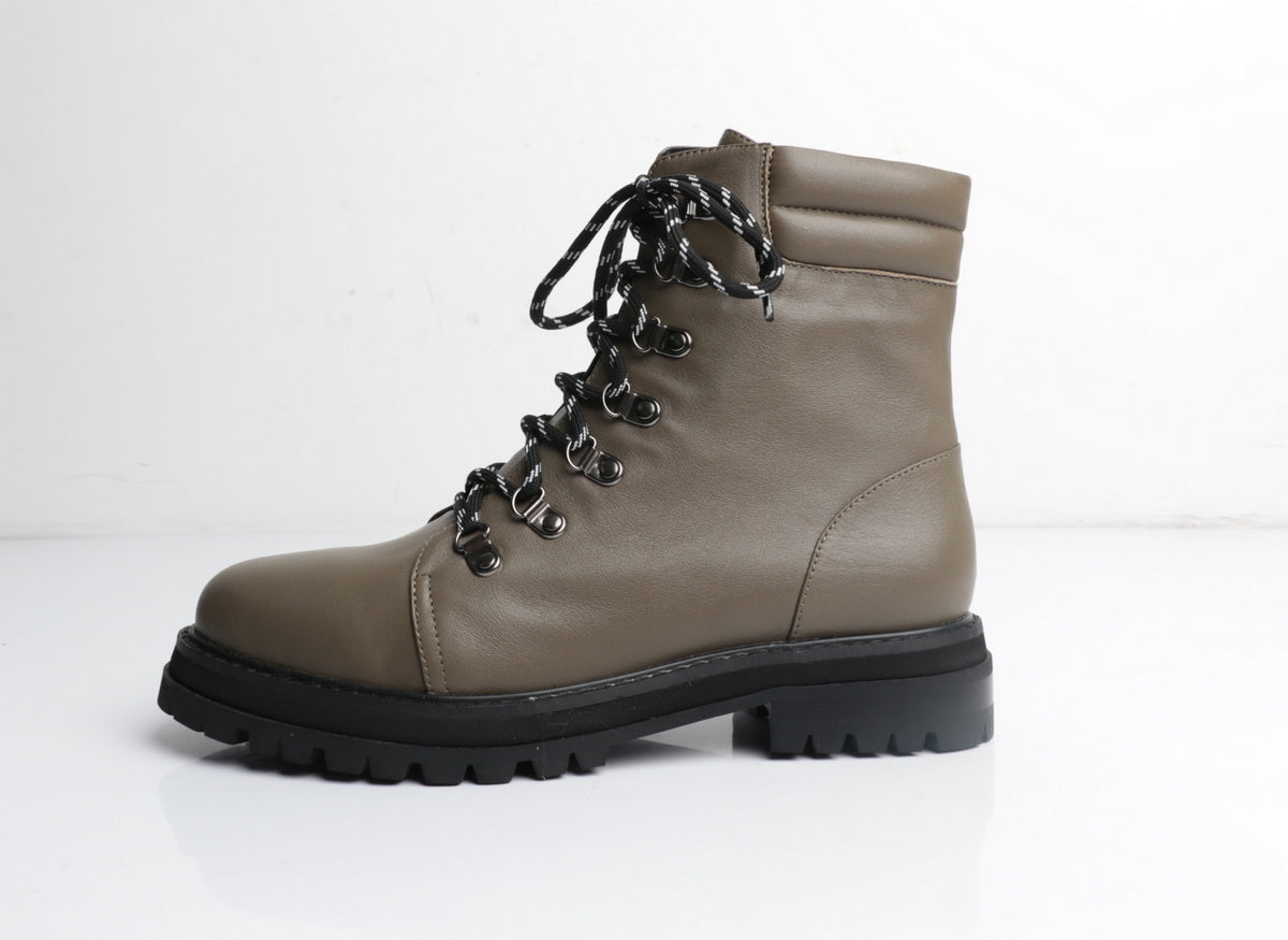 ESSENCE Khaki (Sample37)