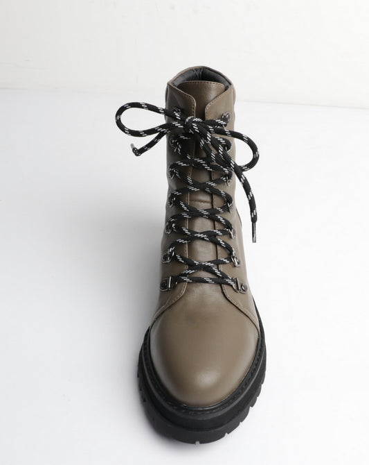 ESSENCE Khaki (Sample37)