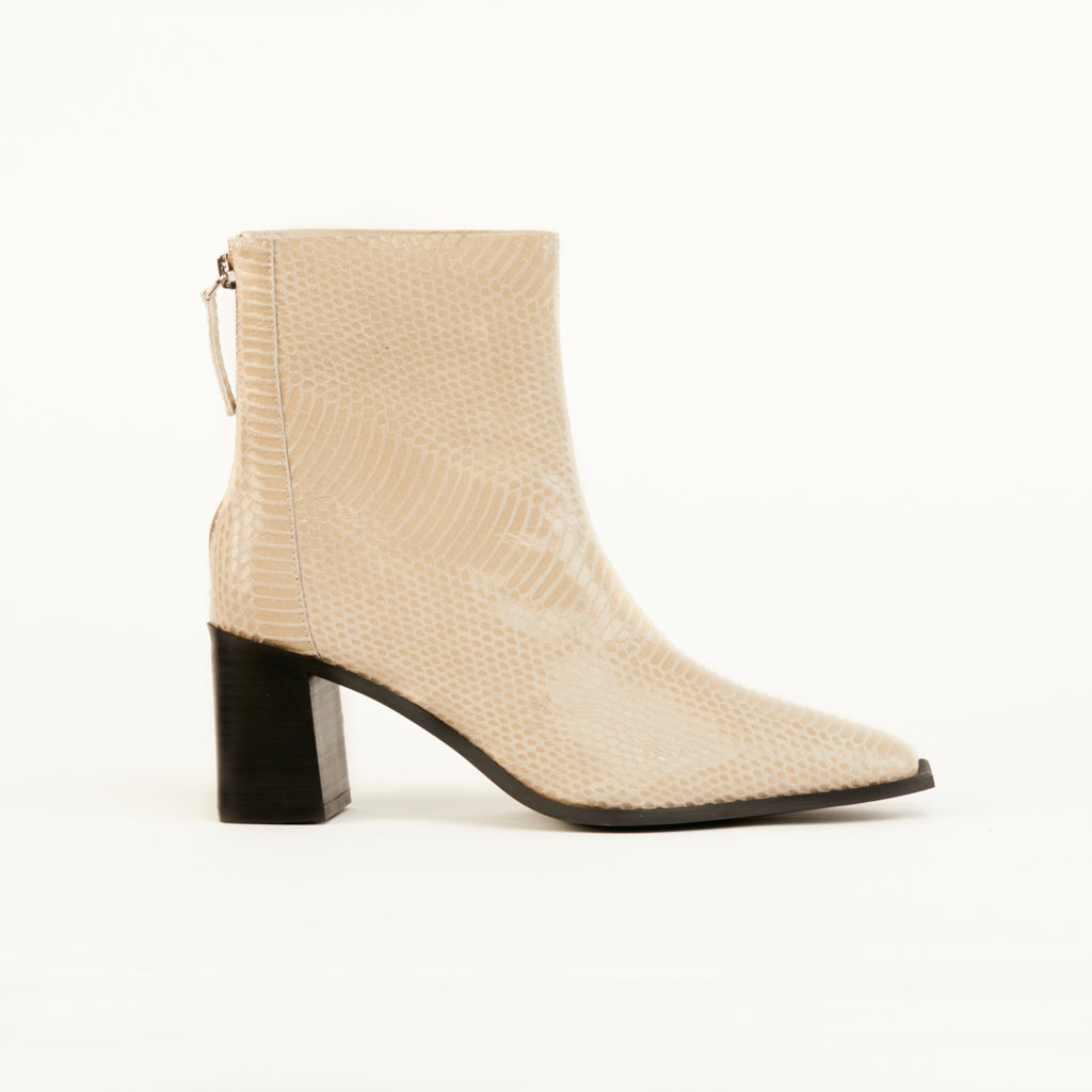 FUEL Bone (Sample37)